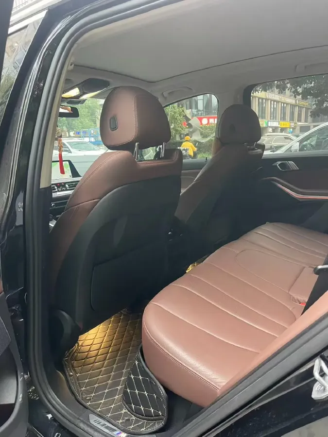 2021 BMW X5 2.0T 265HP L4 8AT,autocango,china used car exporter,china ev exporter,chinese used car exporter,chinese used ev exporter
