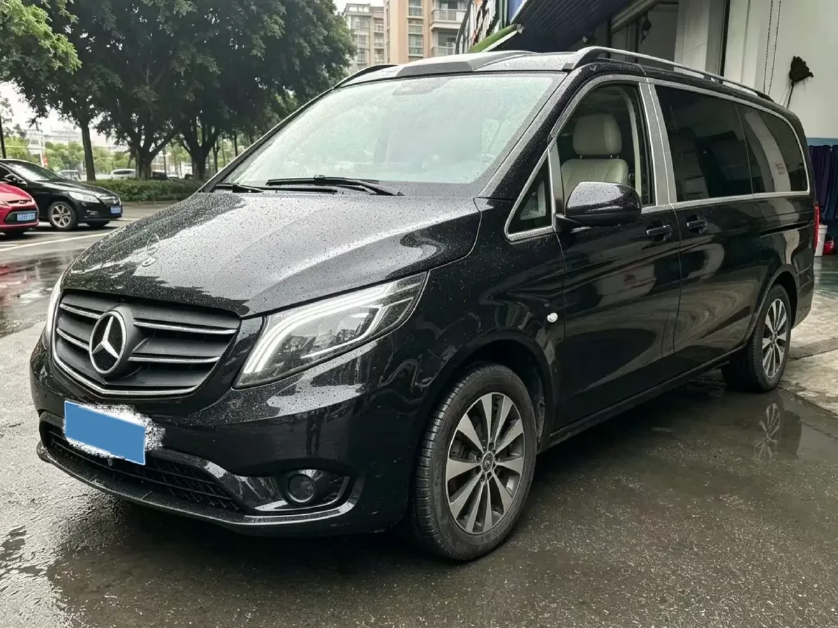 2021 Mercedes-Benz Vito 2.0T 211HP L4 9AT,autocango,china used car exporter,china ev exporter,chinese used car exporter,chinese used ev exporter