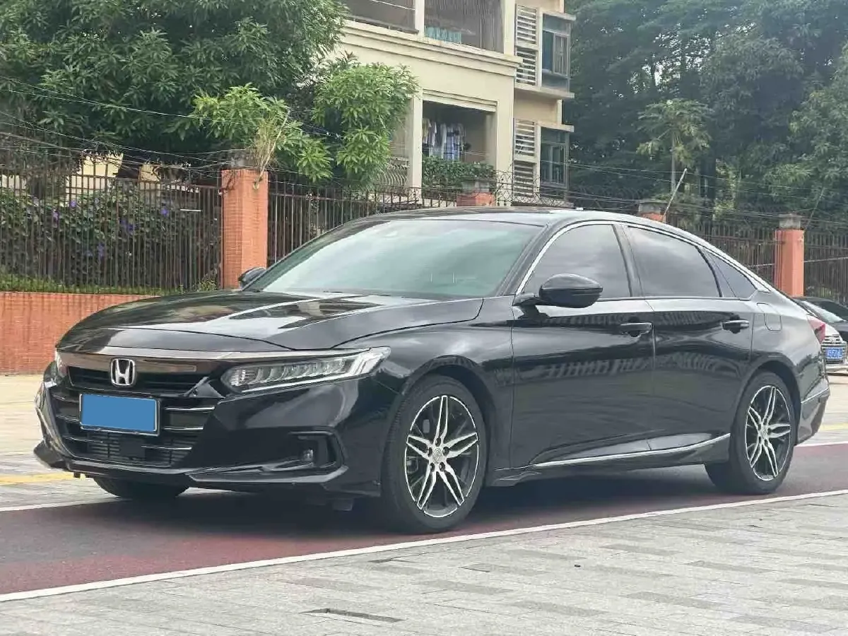 2022 Honda Accord 1.5T 194HP L4 CVT,autocango,china used car exporter,china ev exporter,chinese used car exporter,chinese used ev exporter