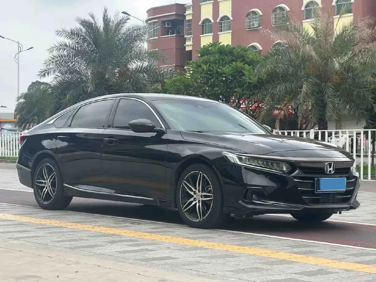 2022 Honda Accord 1.5T 194HP L4 CVT,autocango,china used car exporter,china ev exporter,chinese used car exporter,chinese used ev exporter