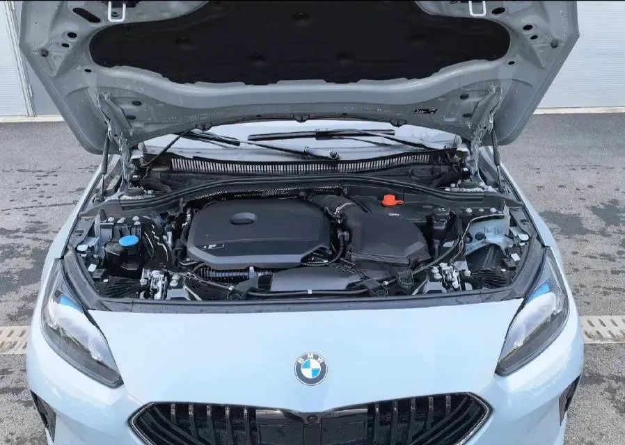 2025 JAC Refine RefineRF8 2.0T 253HP L4 8AT,autocango,china used car exporter,china ev exporter,chinese used car exporter,chinese used ev exporter