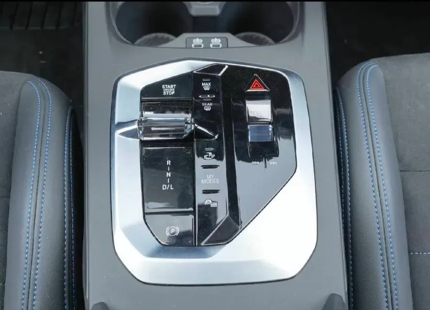 2025 JAC Refine RefineRF8 2.0T 253HP L4 8AT,autocango,china used car exporter,china ev exporter,chinese used car exporter,chinese used ev exporter