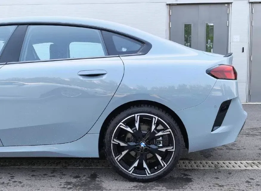 2025 JAC Refine RefineRF8 2.0T 253HP L4 8AT,autocango,china used car exporter,china ev exporter,chinese used car exporter,chinese used ev exporter