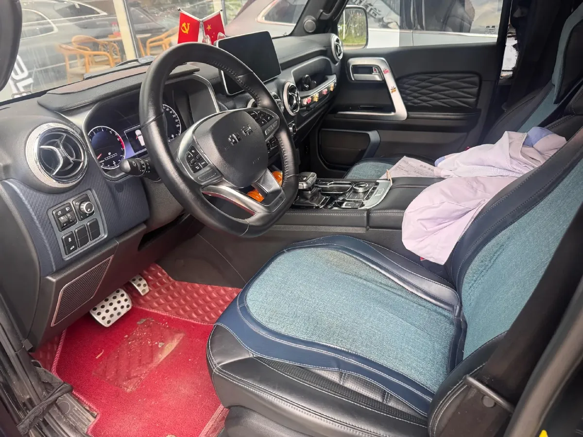 2023 Beijing BJ40 2.0T 224HP L4 8AT,autocango,china used car exporter,china ev exporter,chinese used car exporter,chinese used ev exporter