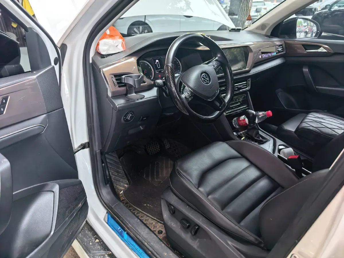 2021 Volkswagen Tharu 1.4T 150HP L4 7DCT,autocango,china used car exporter,china ev exporter,chinese used car exporter,chinese used ev exporter
