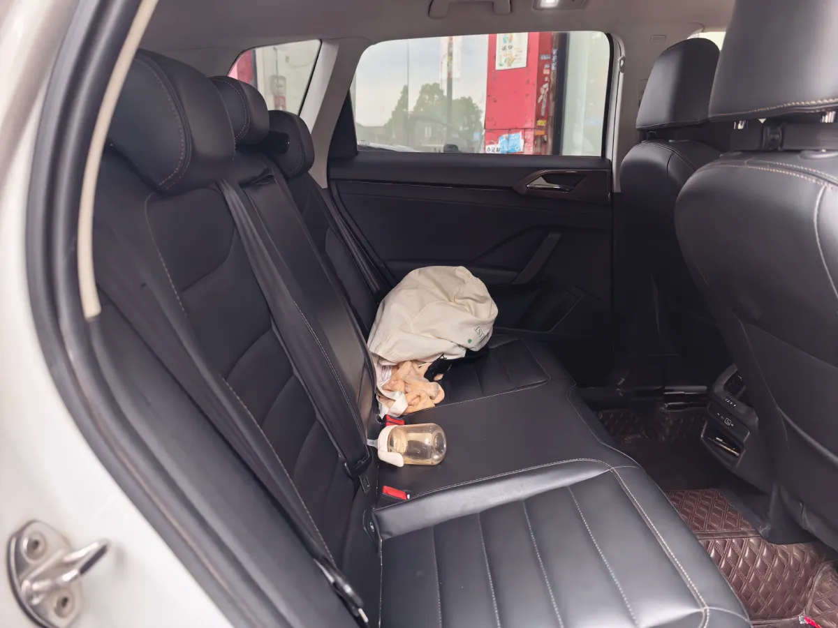 2021 Volkswagen Tharu 1.4T 150HP L4 7DCT,autocango,china used car exporter,china ev exporter,chinese used car exporter,chinese used ev exporter