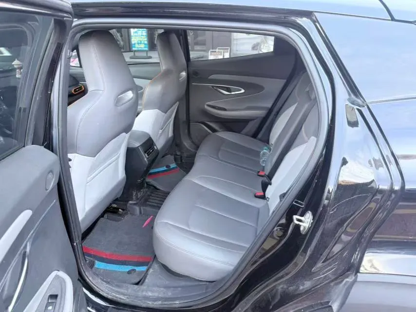 2022 ChangAn UNI-T 1.5T 188HP L4 7DCT,autocango,china used car exporter,china ev exporter,chinese used car exporter,chinese used ev exporter