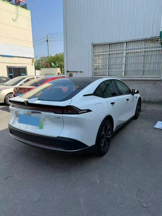 2024 Deepal L07 1.5L 98HP L4 REEV 28.39KWH,autocango,china used car exporter,china ev exporter,chinese used car exporter,chinese used ev exporter
