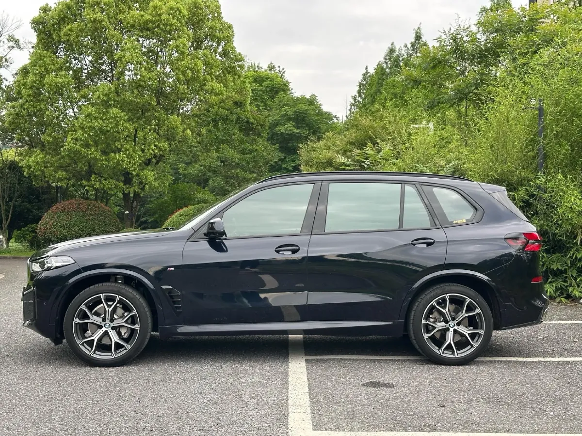 2023 BMW X5 2.0T 258HP L4 8AT,autocango,china used car exporter,china ev exporter,chinese used car exporter,chinese used ev exporter