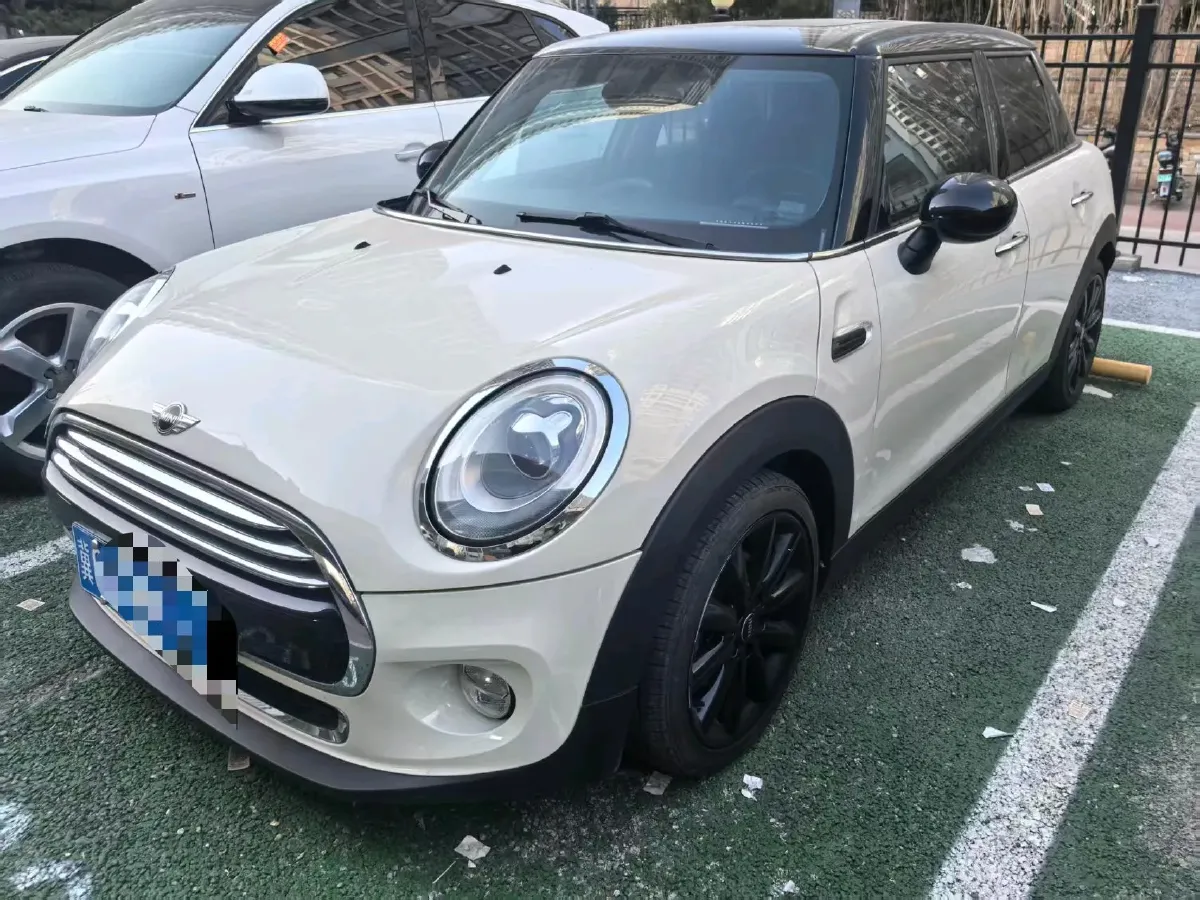 2018 MINI MINI 1.5T 136HP L3 6AT,autocango,china used car exporter,china ev exporter,chinese used car exporter,chinese used ev exporter