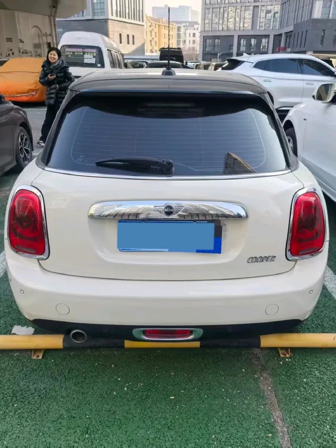 2018 MINI MINI 1.5T 136HP L3 6AT,autocango,china used car exporter,china ev exporter,chinese used car exporter,chinese used ev exporter