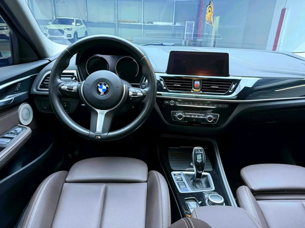 2021 BMW 1 Series 1.5T 140HP L3 7DCT,autocango,china used car exporter,china ev exporter,chinese used car exporter,chinese used ev exporter