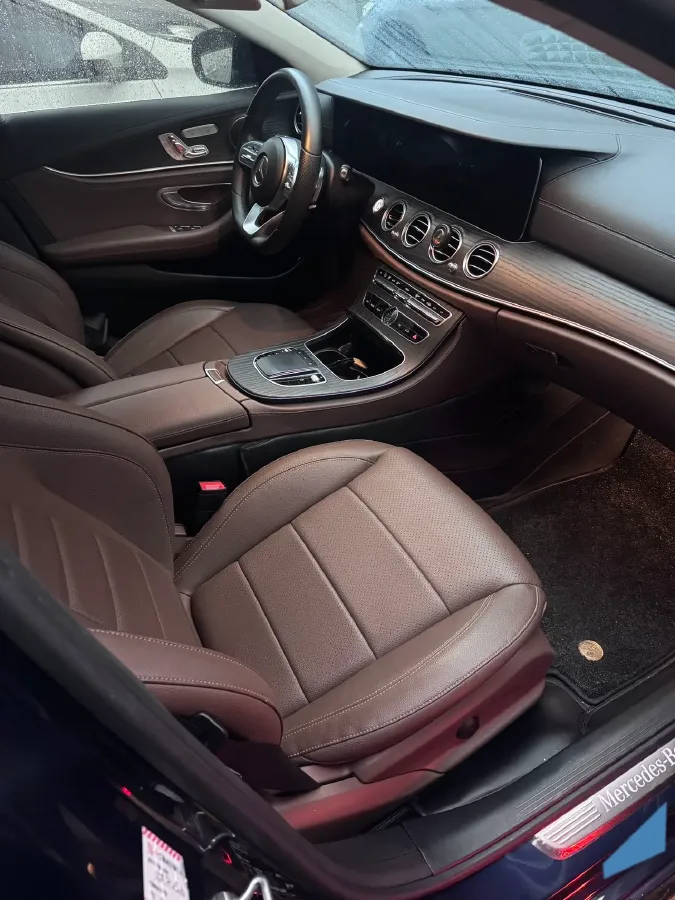 2020 Mercedes-Benz E Class 2.0T 258HP L4 9AT,autocango,china used car exporter,china ev exporter,chinese used car exporter,chinese used ev exporter