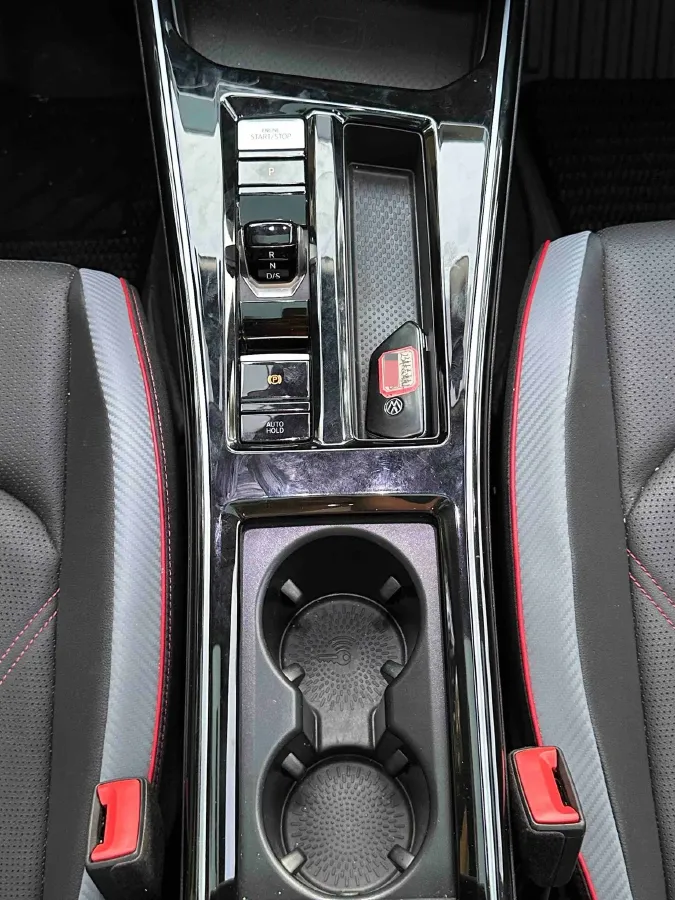 2023 Volkswagen Lamando 1.4T 150HP L4 7DCT,autocango,china used car exporter,china ev exporter,chinese used car exporter,chinese used ev exporter