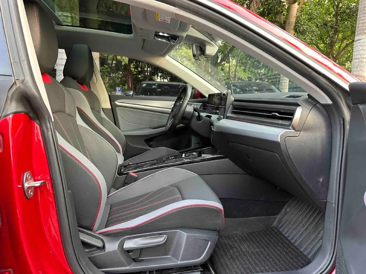2023 Volkswagen Lamando 1.4T 150HP L4 7DCT,autocango,china used car exporter,china ev exporter,chinese used car exporter,chinese used ev exporter