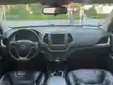 2017 Jeep Cherokee 2.0L 155HP L4 9AT