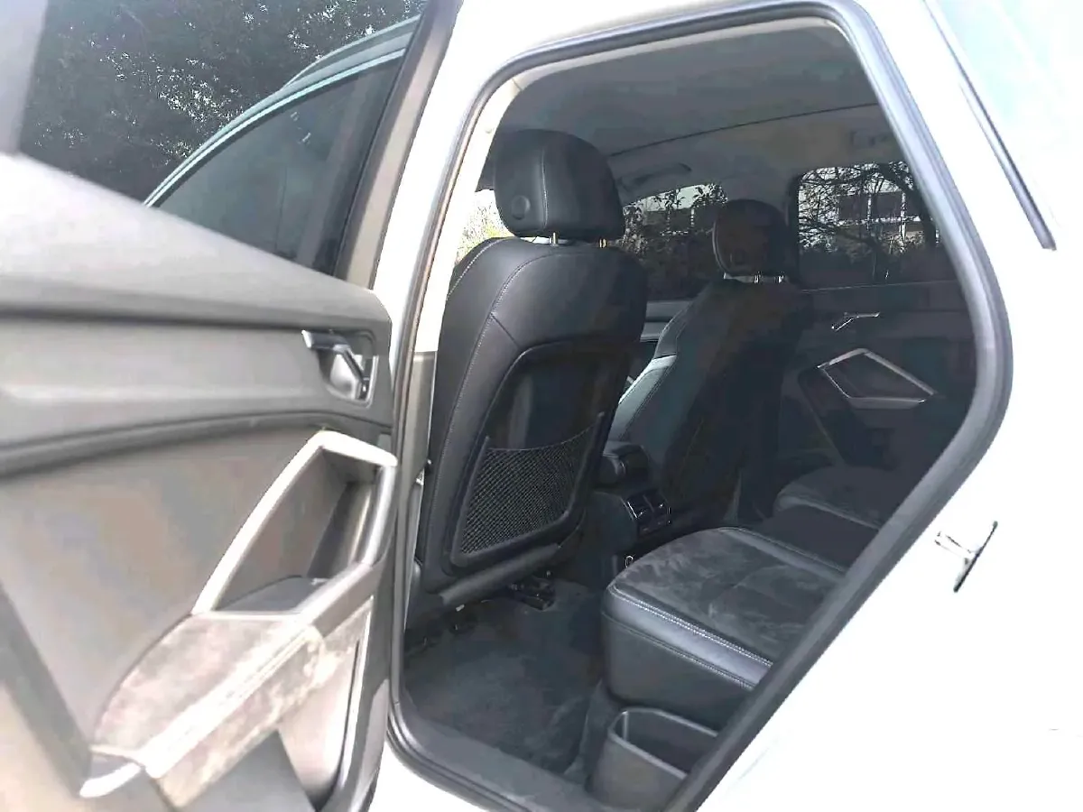 2021 Audi Q3 1.4T 150HP L4 7DCT,autocango,china used car exporter,china ev exporter,chinese used car exporter,chinese used ev exporter