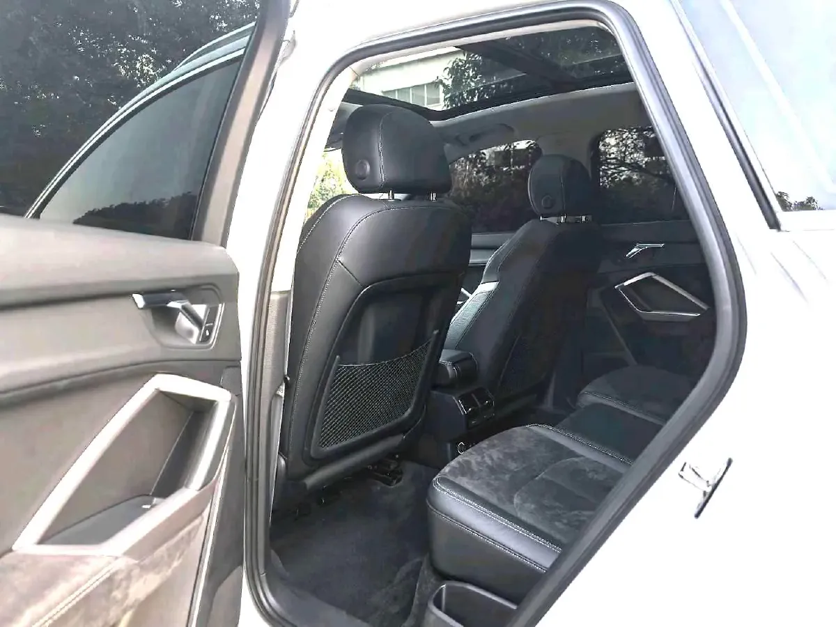 2021 Audi Q3 1.4T 150HP L4 7DCT,autocango,china used car exporter,china ev exporter,chinese used car exporter,chinese used ev exporter