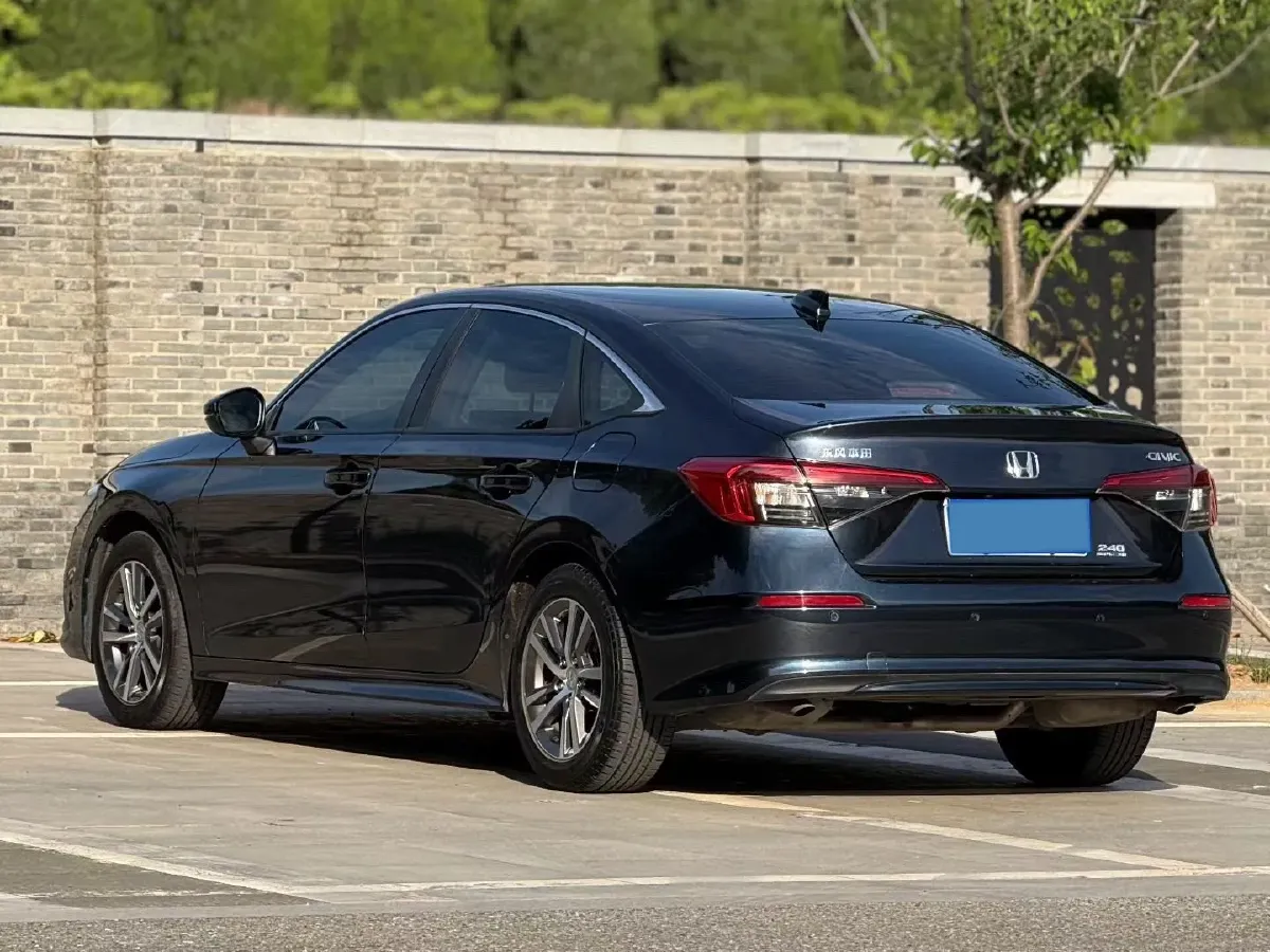 2023 Honda Civic 1.5T 182HP L4 CVT,autocango,china used car exporter,china ev exporter,chinese used car exporter,chinese used ev exporter