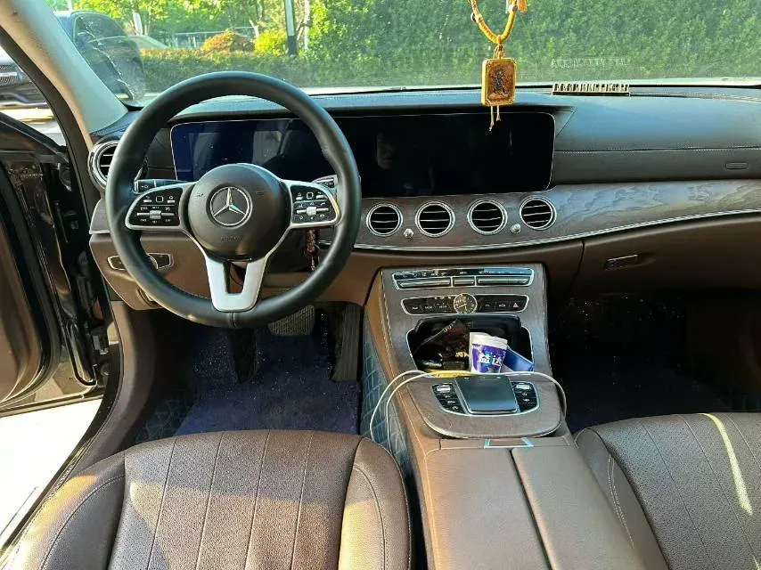 2020 Mercedes-Benz E Class 2.0T 258HP L4 9AT,autocango,china used car exporter,china ev exporter,chinese used car exporter,chinese used ev exporter