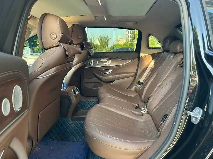 2020 Mercedes-Benz E Class 2.0T 258HP L4 9AT,autocango,china used car exporter,china ev exporter,chinese used car exporter,chinese used ev exporter
