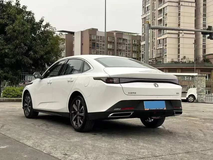2025 ChangAn Eado 1.5T 192HP L4 7DCT,autocango,china used car exporter,china ev exporter,chinese used car exporter,chinese used ev exporter