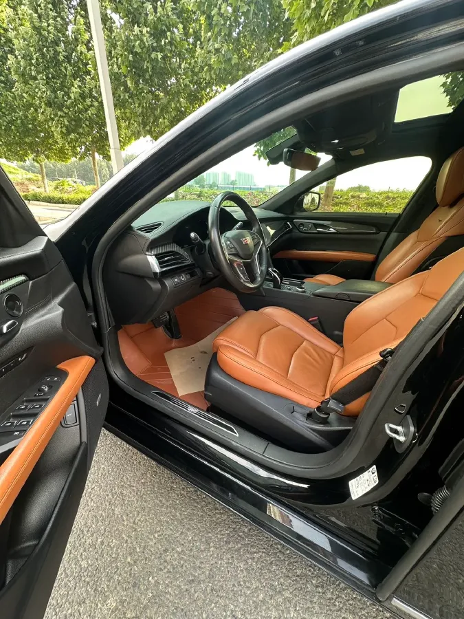 2020 Cadillac CT6 2.0T 241HP L4 10AT,autocango,china used car exporter,china ev exporter,chinese used car exporter,chinese used ev exporter