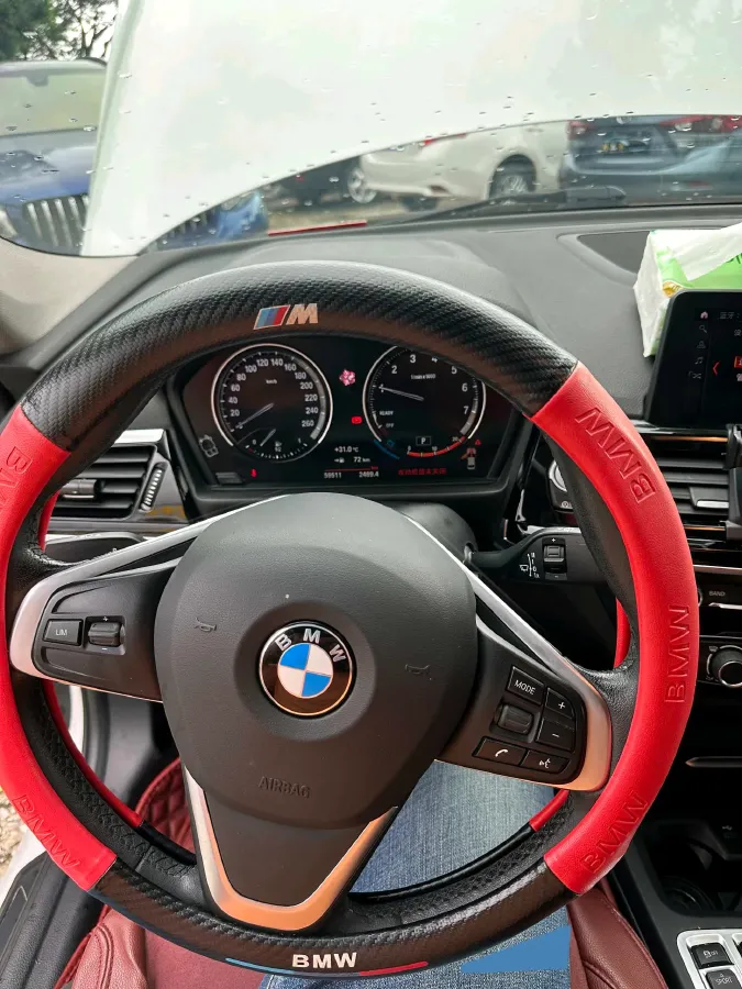 2022 BMW 1 Series 1.5T 140HP L3 7DCT,autocango,china used car exporter,china ev exporter,chinese used car exporter,chinese used ev exporter