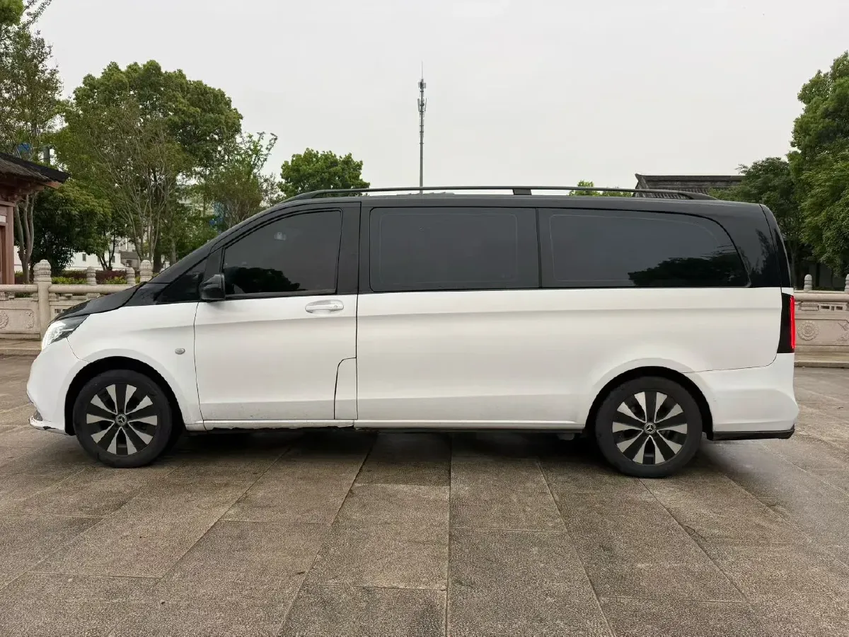 2021 Mercedes-Benz Vito 2.0T 211HP L4 9AT,autocango,china used car exporter,china ev exporter,chinese used car exporter,chinese used ev exporter