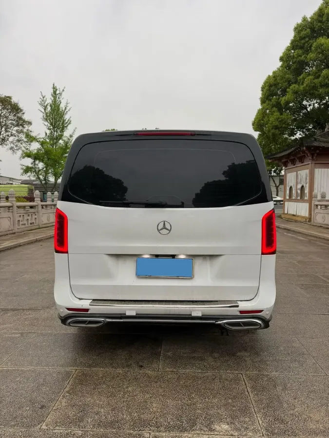 2021 Mercedes-Benz Vito 2.0T 211HP L4 9AT,autocango,china used car exporter,china ev exporter,chinese used car exporter,chinese used ev exporter