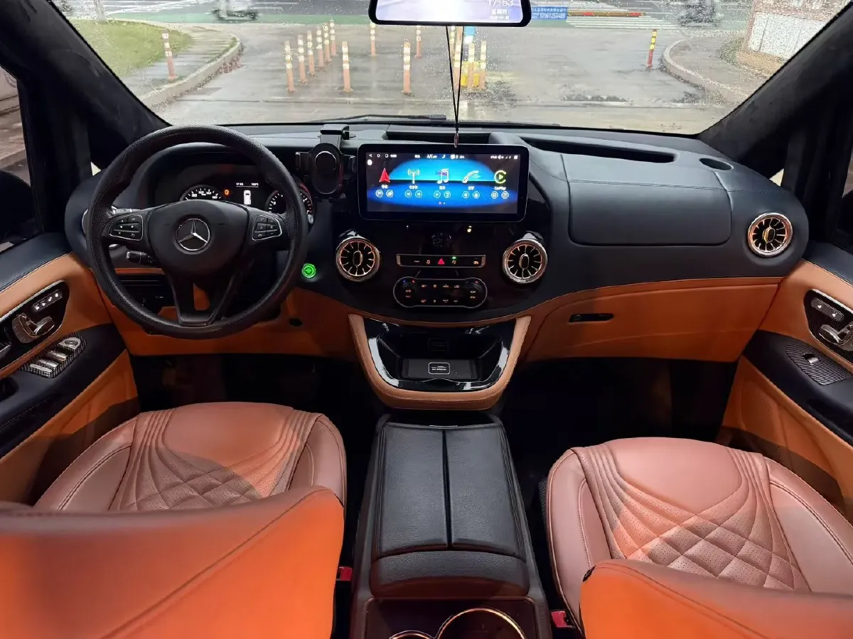 2021 Mercedes-Benz Vito 2.0T 211HP L4 9AT,autocango,china used car exporter,china ev exporter,chinese used car exporter,chinese used ev exporter