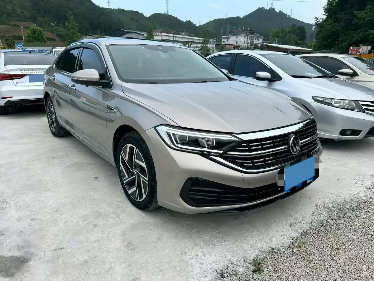 2023 Volkswagen Sagitar 1.4T 150HP L4 7DCT,autocango,china used car exporter,china ev exporter,chinese used car exporter,chinese used ev exporter