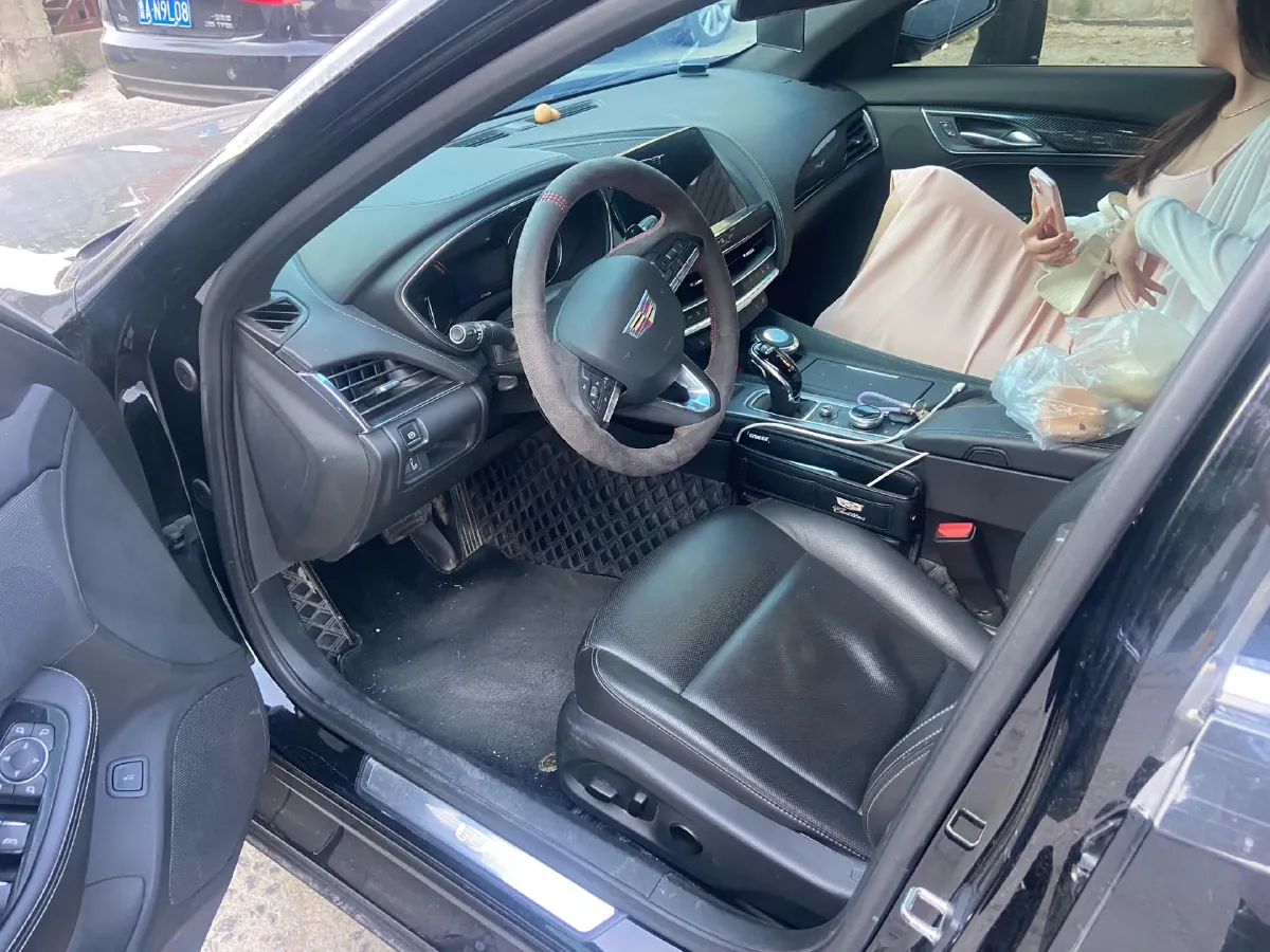 2022 Cadillac CT5 2.0T 237HP L4 10AT,autocango,china used car exporter,china ev exporter,chinese used car exporter,chinese used ev exporter