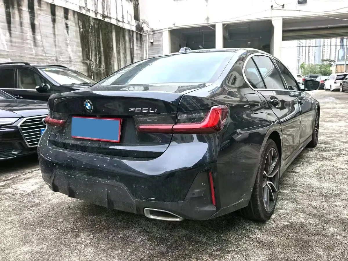 2023 BMW 3 Series 2.0T 156HP L4 8AT,autocango,china used car exporter,china ev exporter,chinese used car exporter,chinese used ev exporter
