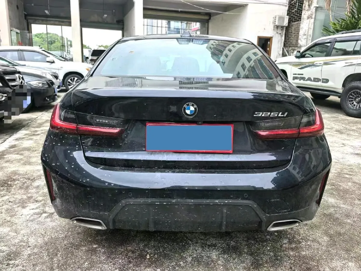 2023 BMW 3 Series 2.0T 156HP L4 8AT,autocango,china used car exporter,china ev exporter,chinese used car exporter,chinese used ev exporter