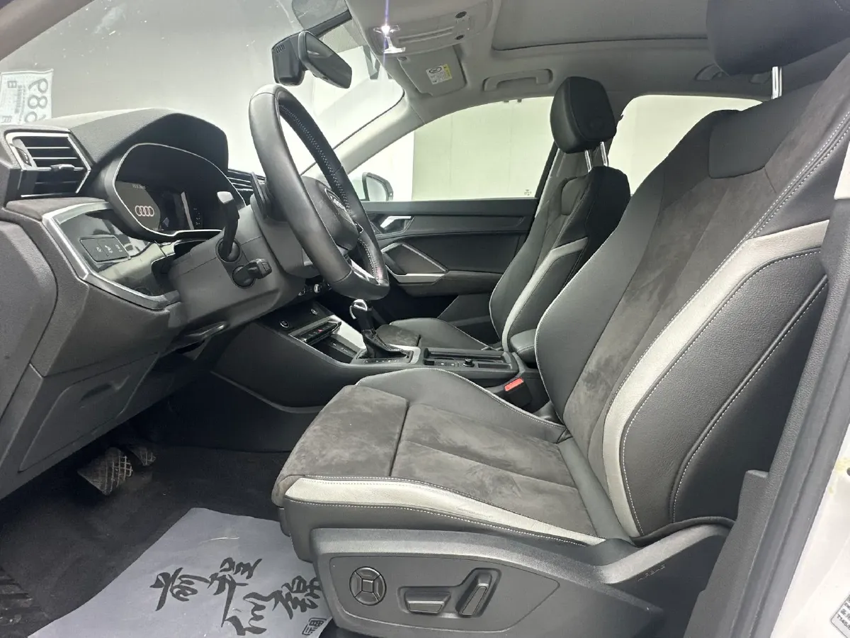 2021 Audi Q3 1.4T 150HP L4 7DCT,autocango,china used car exporter,china ev exporter,chinese used car exporter,chinese used ev exporter