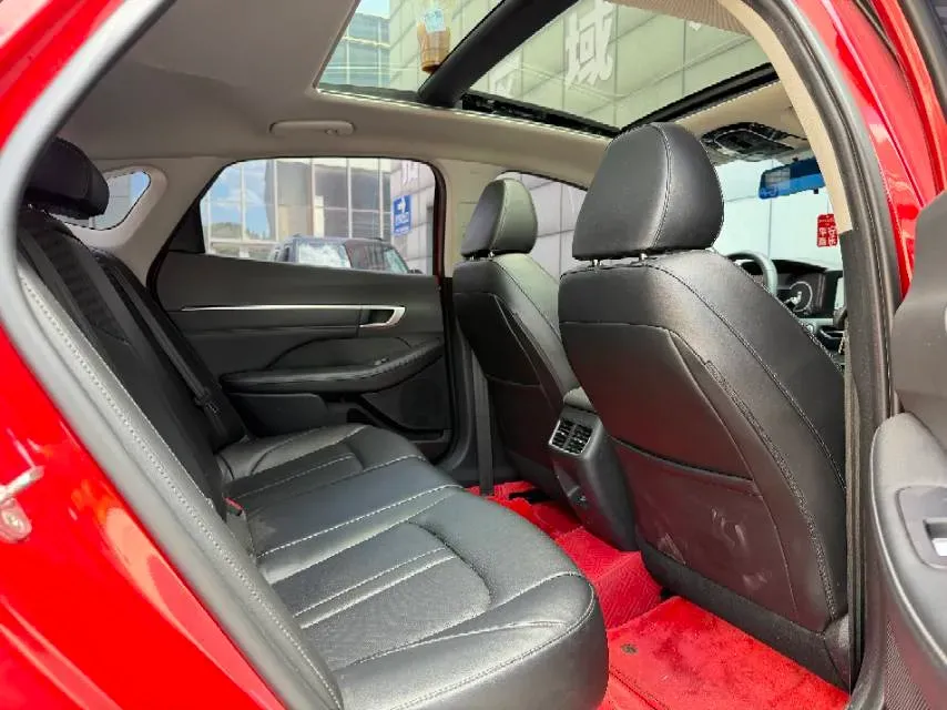 2020 Hyundai Sonata 1.5T 170HP L4 7DCT,autocango,china used car exporter,china ev exporter,chinese used car exporter,chinese used ev exporter