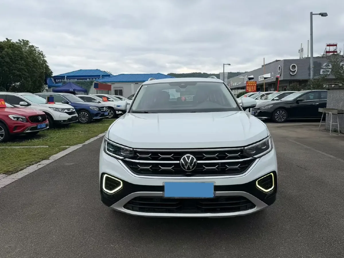 2023 Volkswagen Tayron 2.0T 186HP L4 7DCT,autocango,china used car exporter,china ev exporter,chinese used car exporter,chinese used ev exporter