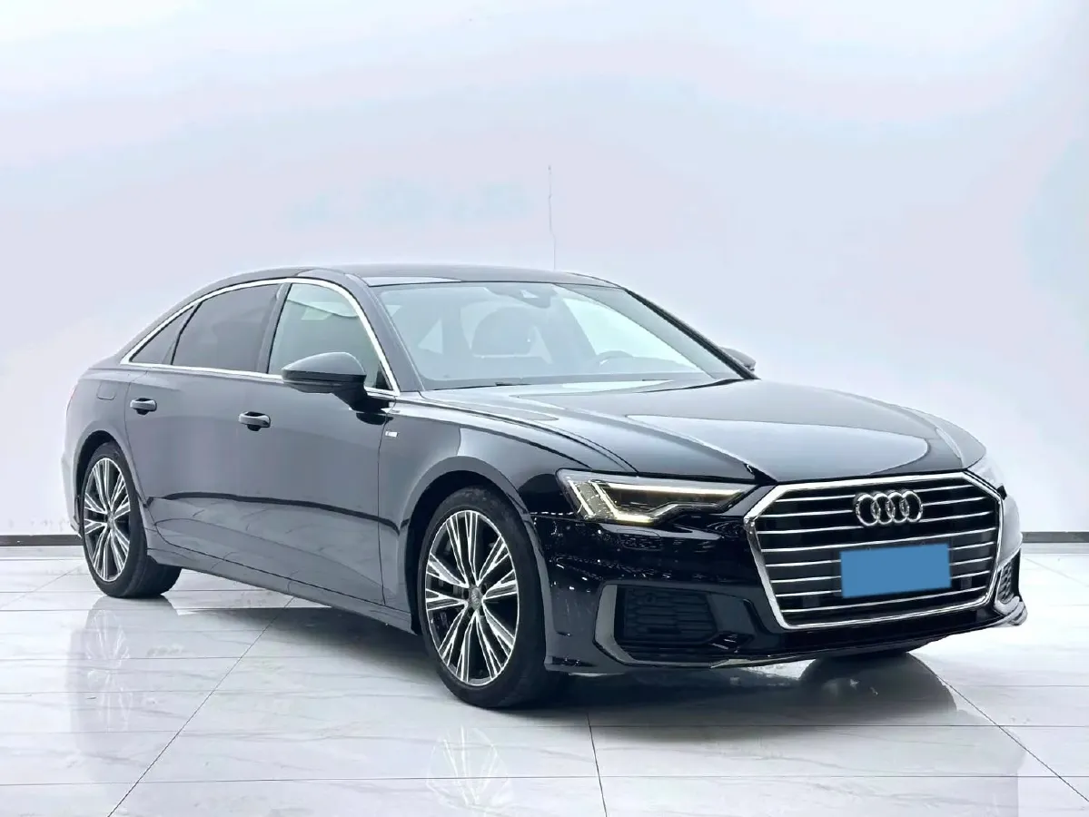 2020 Audi A6L 2.0T 224HP L4 7DCT,autocango,china used car exporter,china ev exporter,chinese used car exporter,chinese used ev exporter