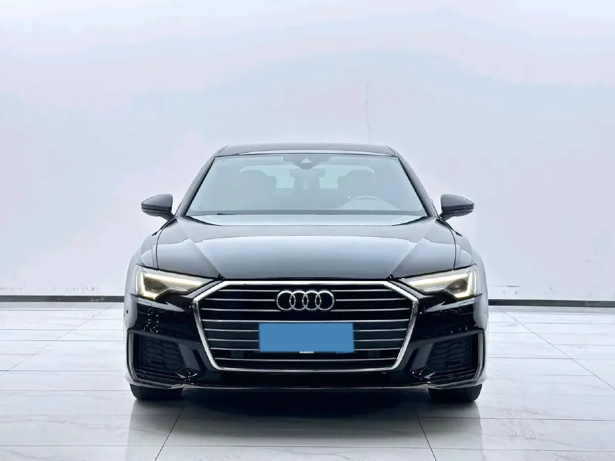 2020 Audi A6L 2.0T 224HP L4 7DCT,autocango,china used car exporter,china ev exporter,chinese used car exporter,chinese used ev exporter