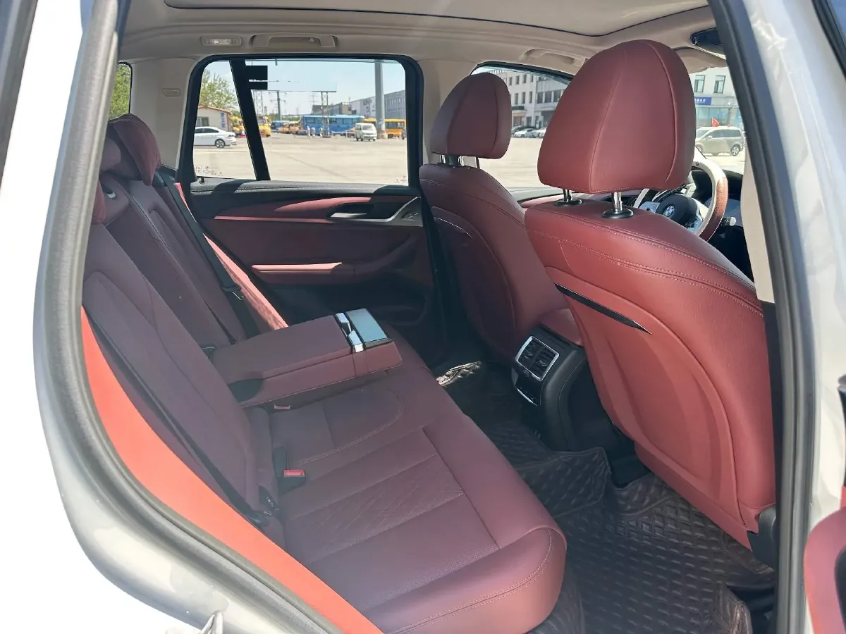 2023 BMW X3 2.0T 184HP L4 8AT,autocango,china used car exporter,china ev exporter,chinese used car exporter,chinese used ev exporter