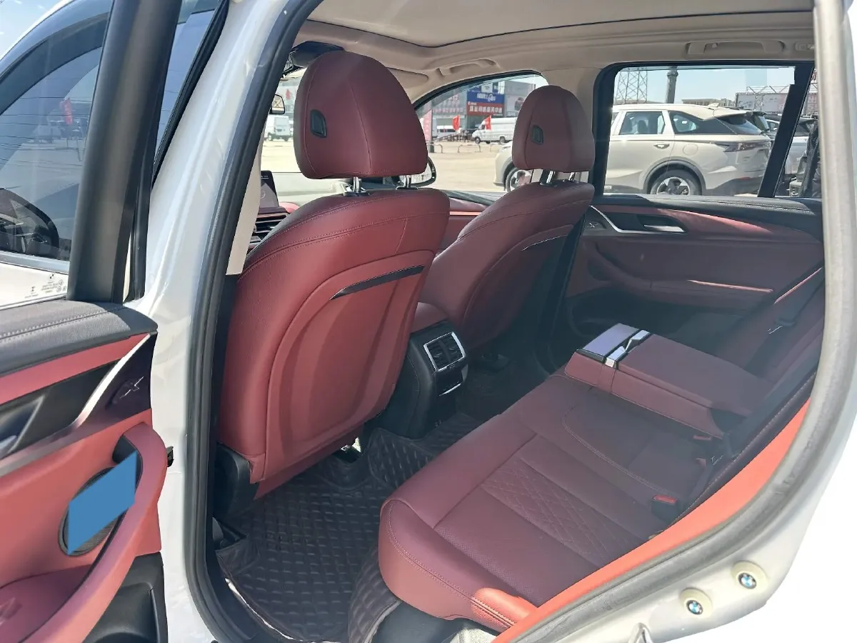 2023 BMW X3 2.0T 184HP L4 8AT,autocango,china used car exporter,china ev exporter,chinese used car exporter,chinese used ev exporter