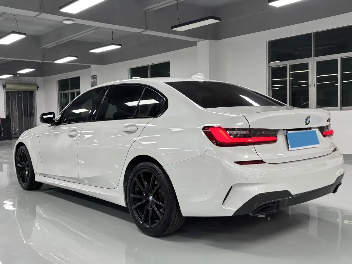 2021 BMW 3 Series 2.0T 184HP L4 8AT,autocango,china used car exporter,china ev exporter,chinese used car exporter,chinese used ev exporter