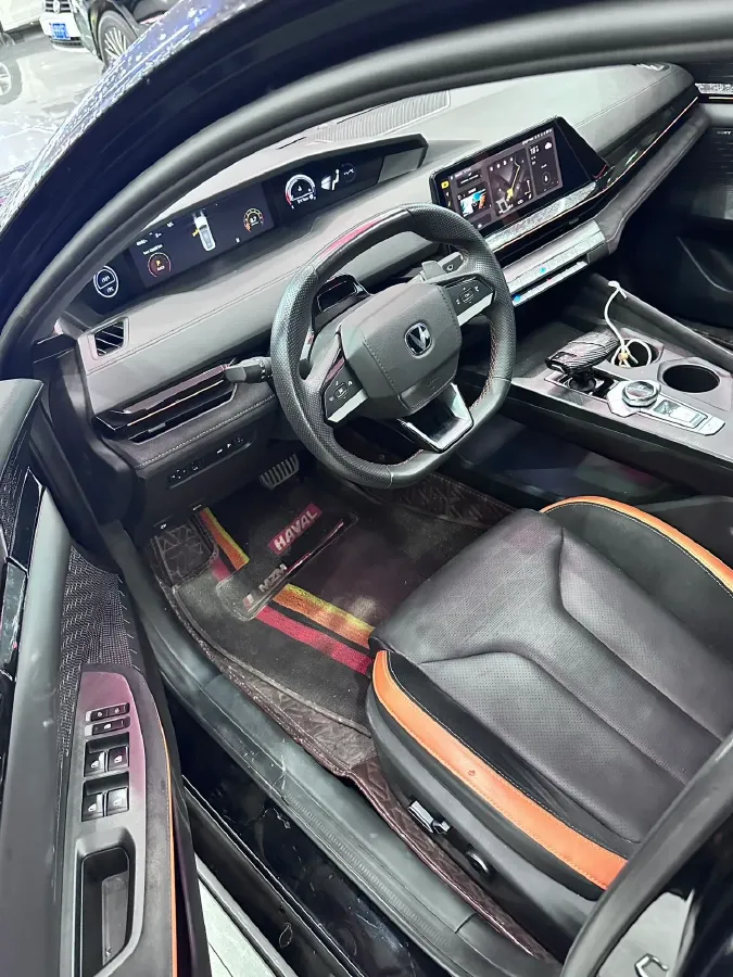 2022 ChangAn UNI-V 2.0T 233HP L4 8AT,autocango,china used car exporter,china ev exporter,chinese used car exporter,chinese used ev exporter