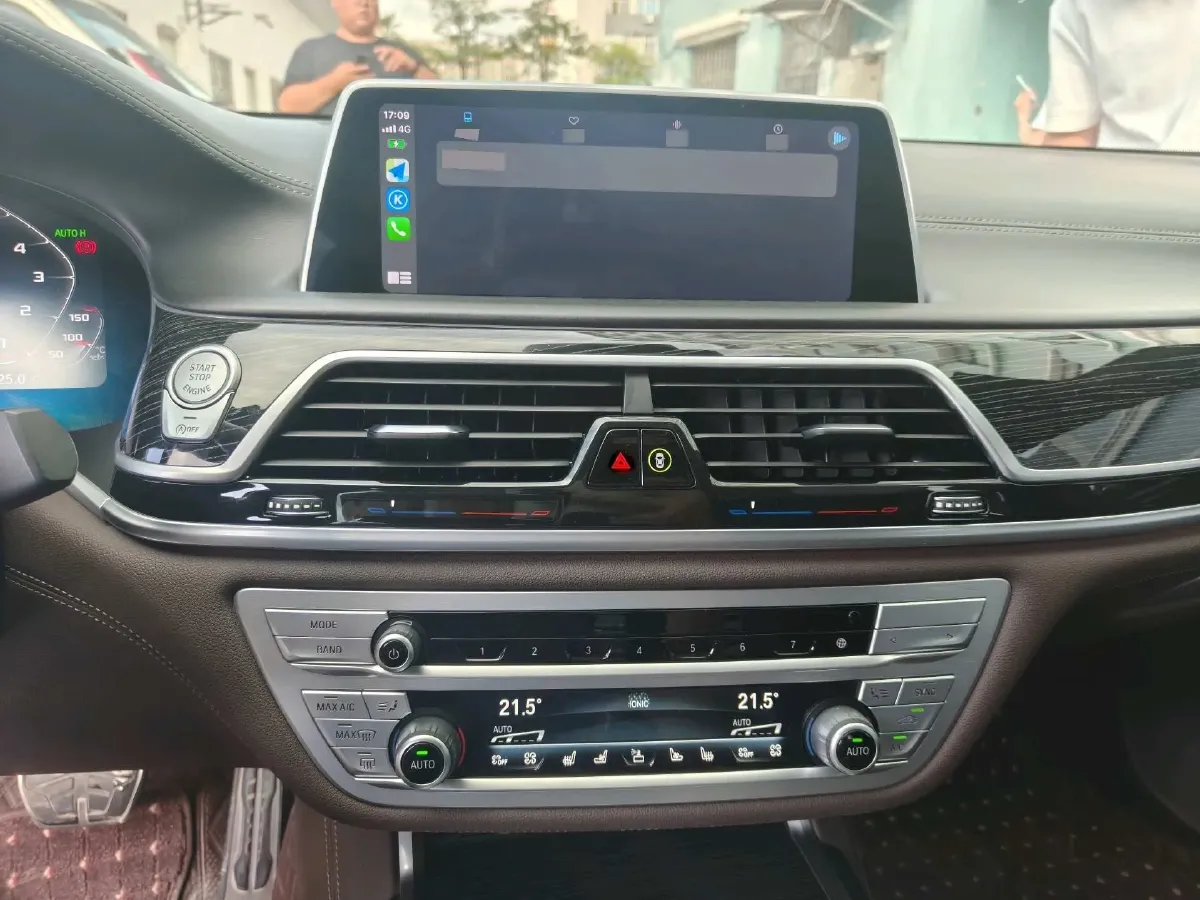 2021 BMW 7 Series 3.0T 340HP L6 8AT,autocango,china used car exporter,china ev exporter,chinese used car exporter,chinese used ev exporter