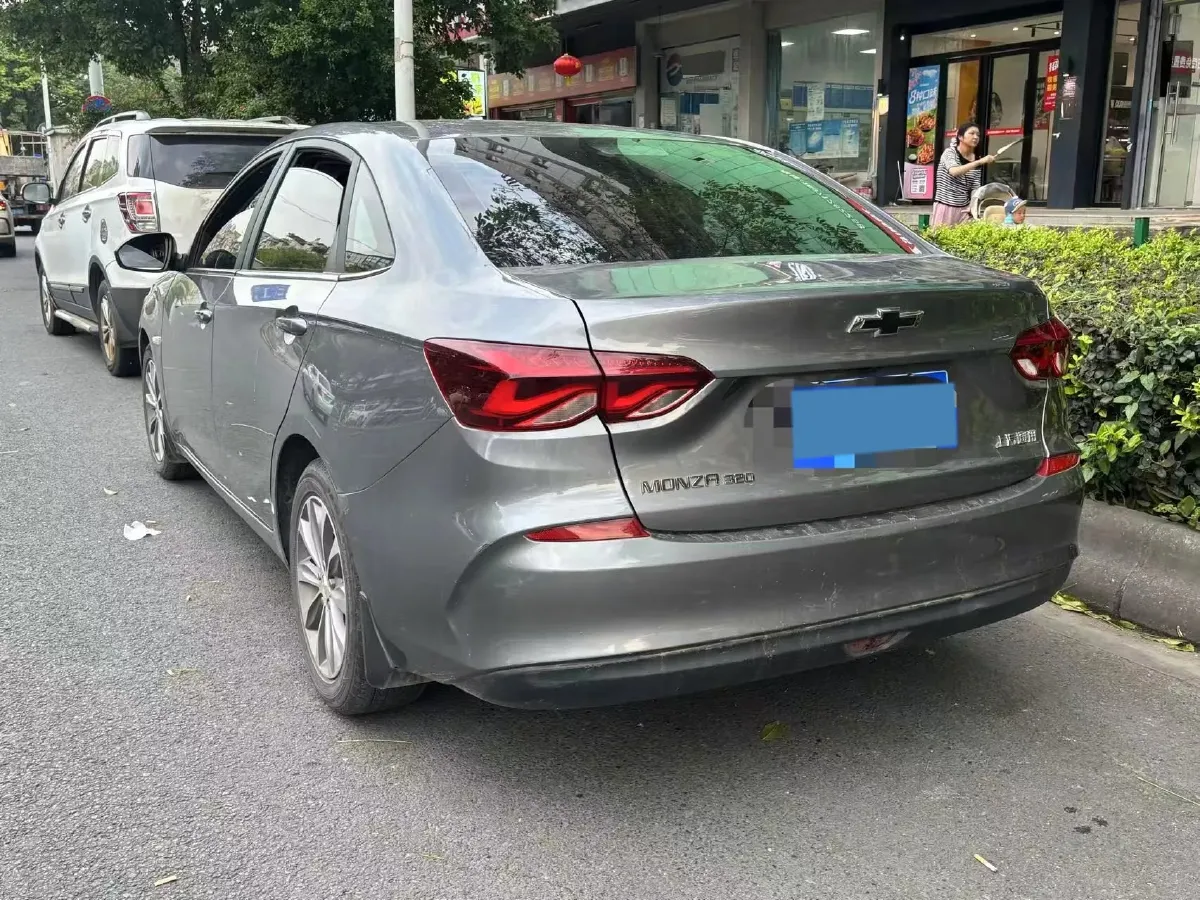 2020 Chevrolet Monza 1.5L 113HP L4 6AT,autocango,china used car exporter,china ev exporter,chinese used car exporter,chinese used ev exporter
