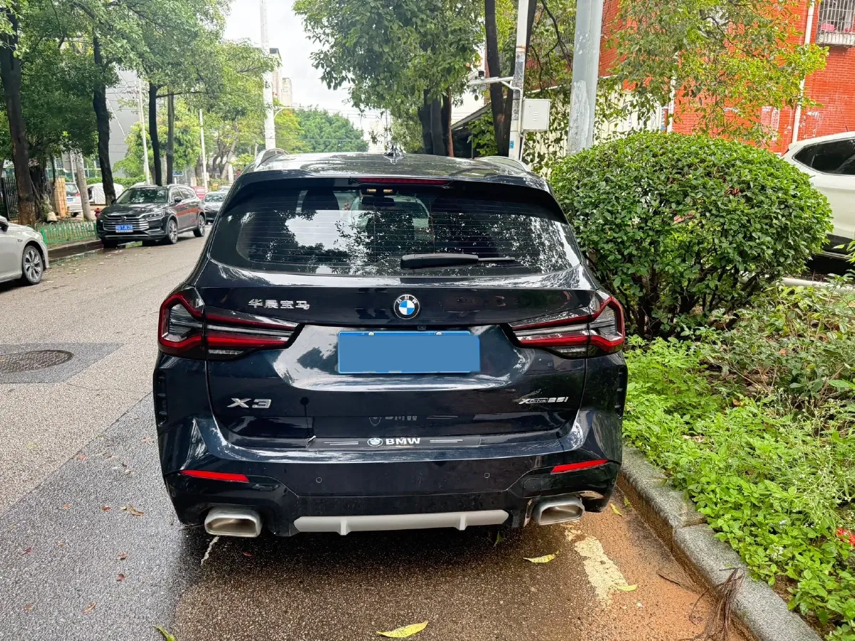 2022 BMW X3 2.0T 184HP L4 8AT,autocango,china used car exporter,china ev exporter,chinese used car exporter,chinese used ev exporter
