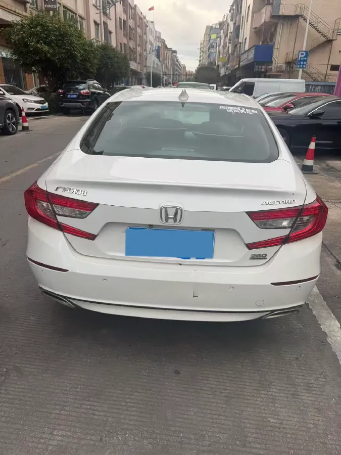 2021 Honda Accord 1.5T 194HP L4 CVT,autocango,china used car exporter,china ev exporter,chinese used car exporter,chinese used ev exporter
