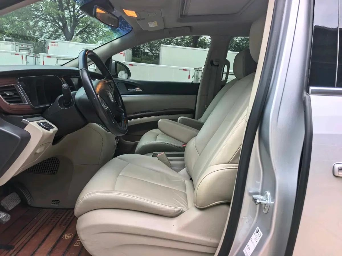 2018 Buick GL8 2.0T 260HP L4 6AT,autocango,china used car exporter,china ev exporter,chinese used car exporter,chinese used ev exporter