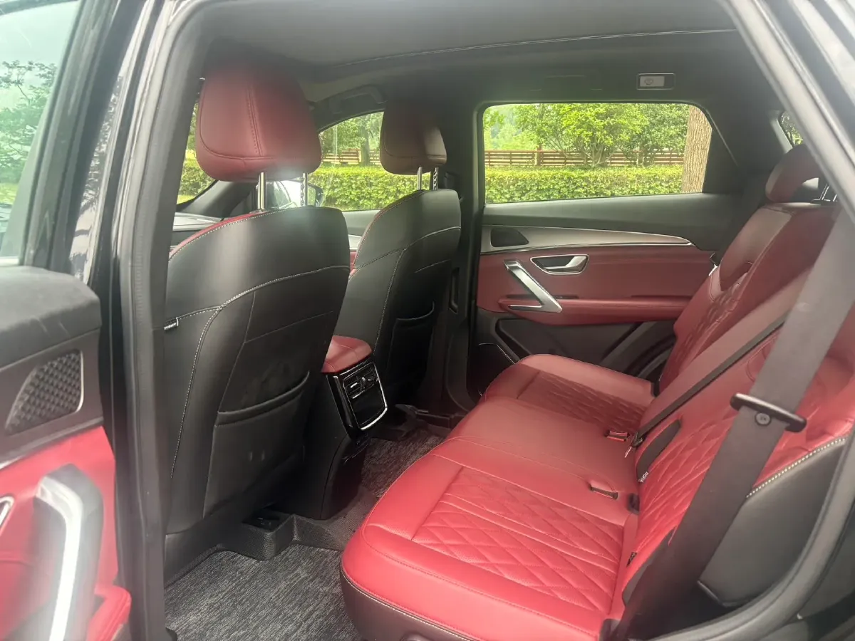 2024 Jetour X70 Plus 1.5T 156HP L4 6DCT,autocango,china used car exporter,china ev exporter,chinese used car exporter,chinese used ev exporter